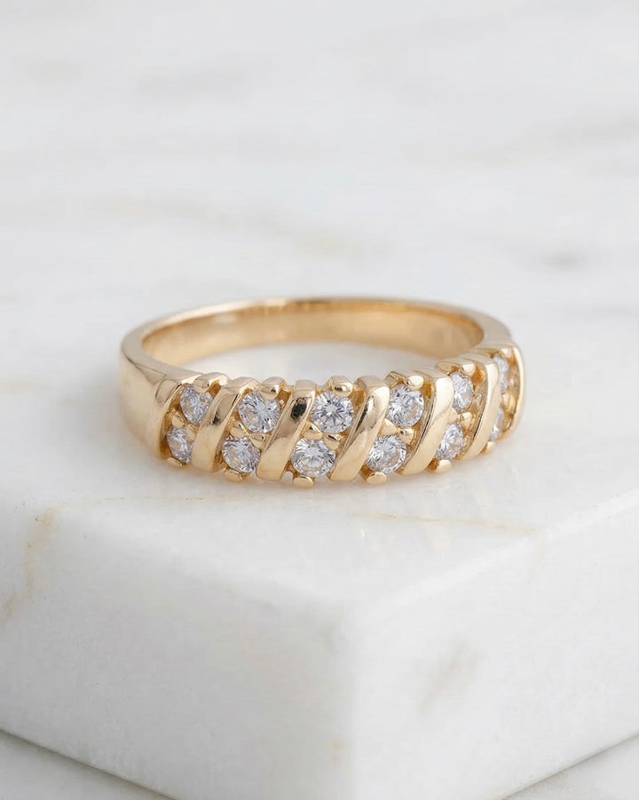 ANILLO ESTILO ARGOLLA FUEGO CRISTAL