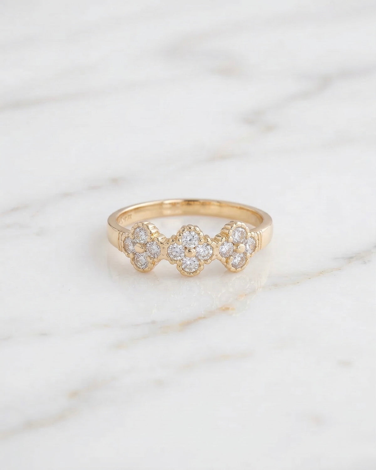 ANILLO TREBOL CRISTAL