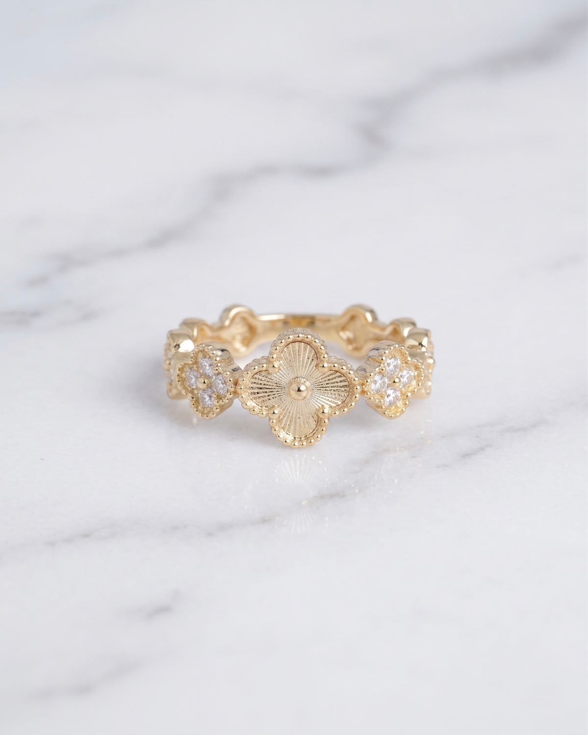 ANILLO TREBOL SEGUIDO AJUSTABLE CRISTAL