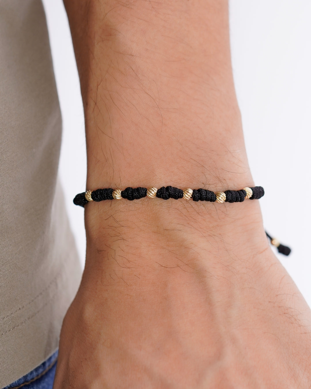 BRAZALETE 7 NUDOS  PROTECCIÓN NEGRA CON BALIN ITALIANO