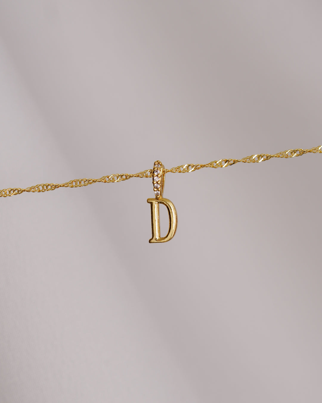 DIJE LETRA INICIAL 1.5CM