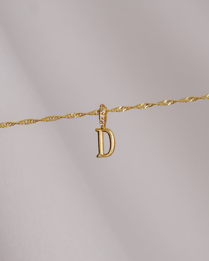 DIJE LETRA INICIAL 1.5CM