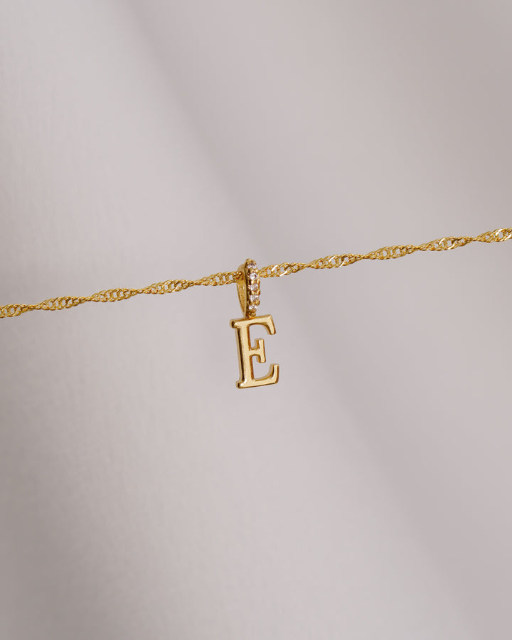 DIJE LETRA INICIAL 1.5CM