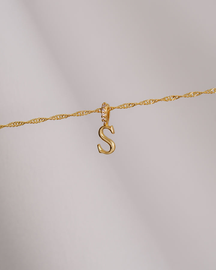 DIJE LETRA INICIAL 1.5CM