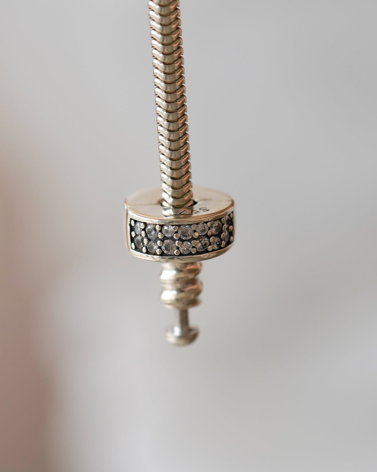 CHARM PREMIUM SEGURIDAD BRILLO