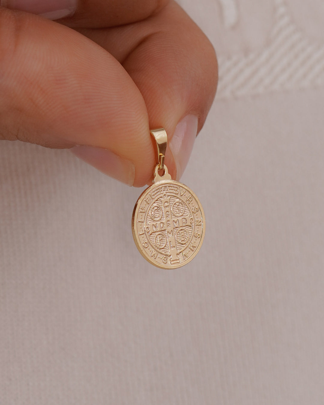DIJE SAN BENITO GRANDE 1.5CM