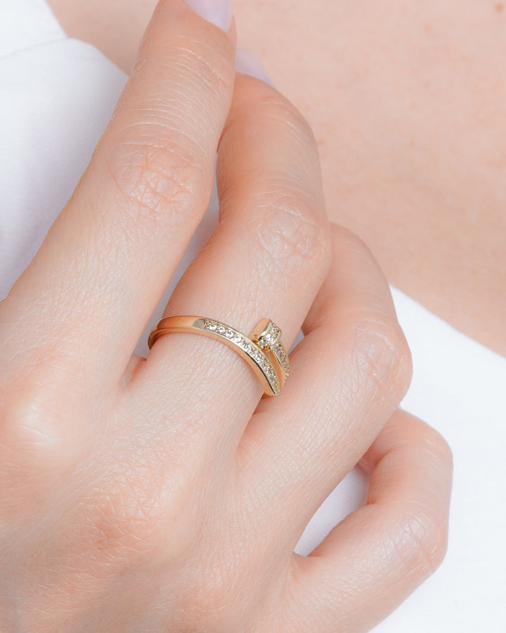 ANILLO CLAVOS CART AJUSTABLE CRISTAL
