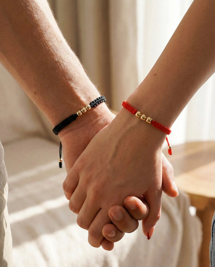 SET BRAZALETE TRES BALINES 6MM ROJO Y NEGRO
