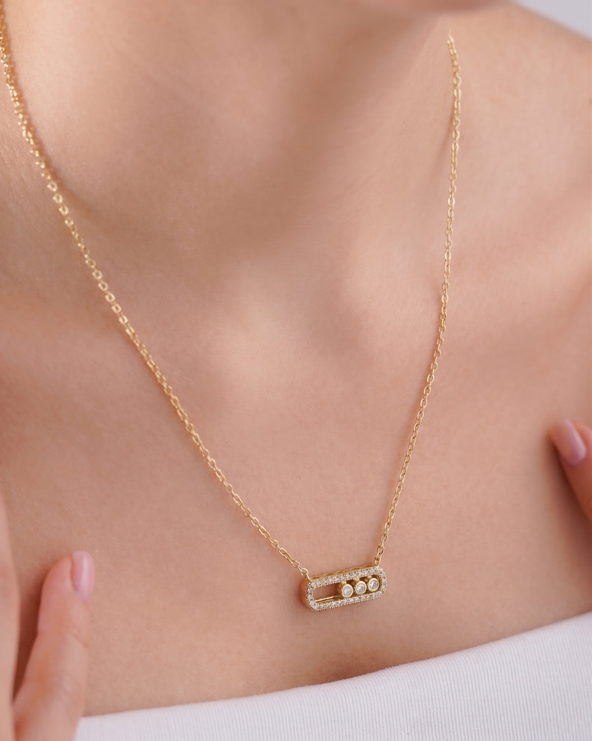 COLLAR TIPO MZKA PUNTOS CRISTAL ED LIMITADA 45C+5CM